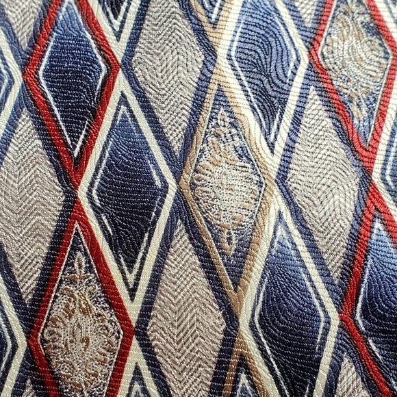 Pierre Cardin Silk Tie - Picture 2 of 5